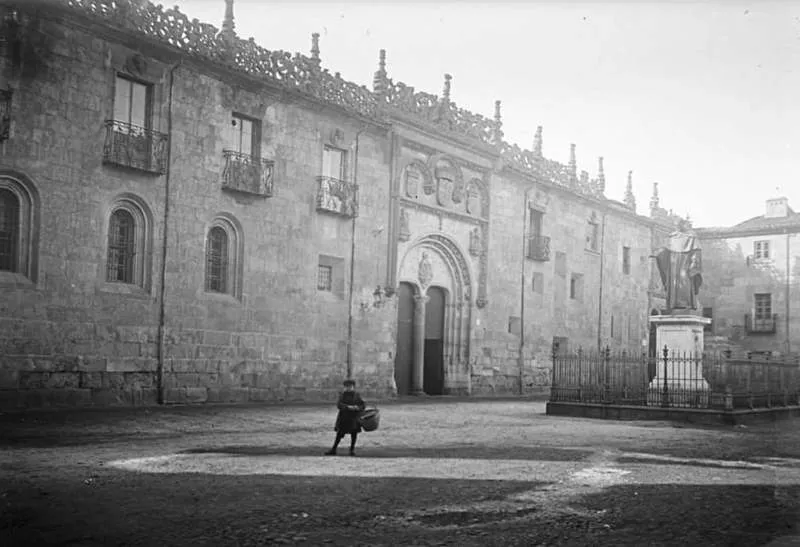 Foto 4 - El antiguo Hospital del Estudio, historia de la Universidad