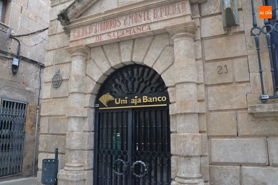 Foto 5 - Cierra temporalmente la oficina de Unicaja de la Avenida de Espa&ntilde;a  