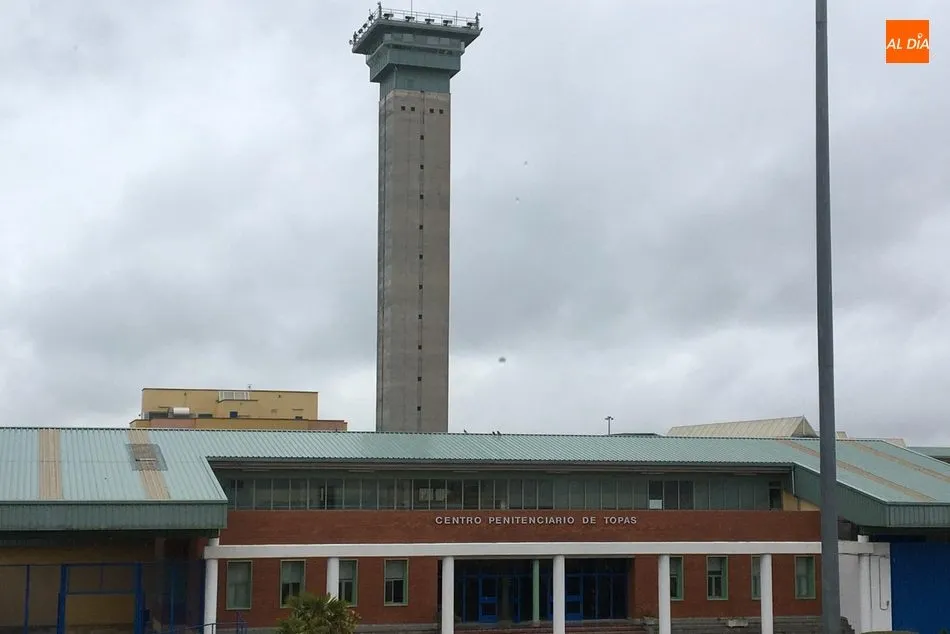 Los internos del centro penitenciario de Topas también ponen su granito de arena contra la pandemia de COVID-19