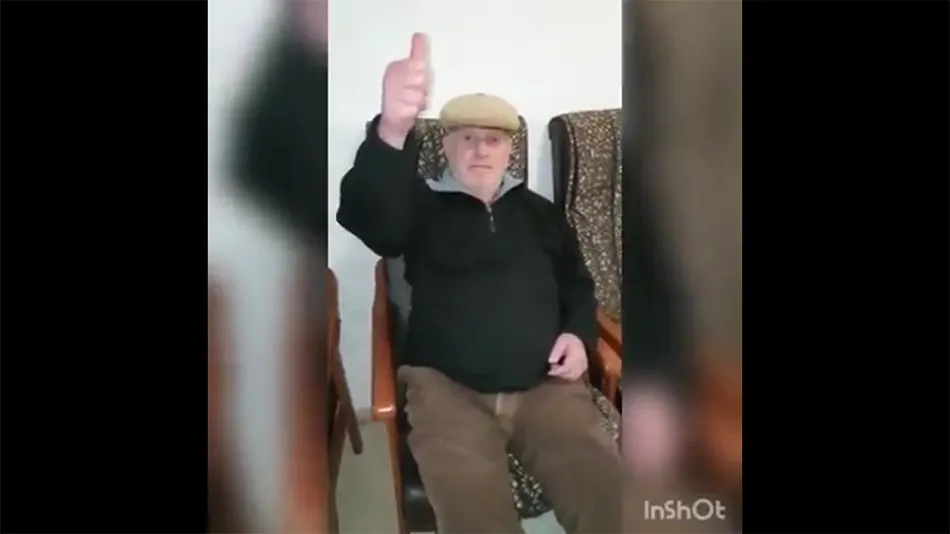 Los mayores de Tordillos también entonan el ‘Resistiré’