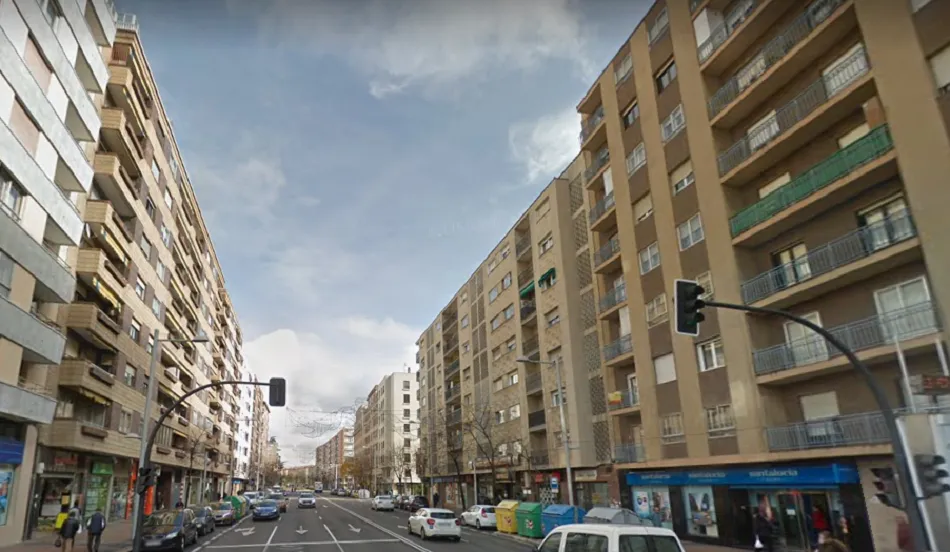 Detenido un hombre de 21 años en su vivienda del Paseo de la Estación tras amenazar a los...