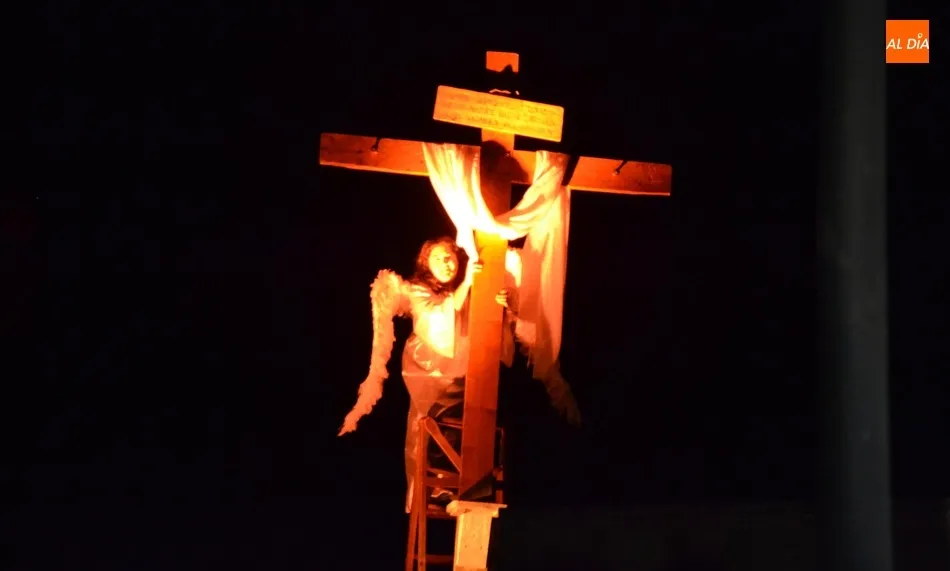 Foto 11 - M&aacute;s de un cuarto de siglo con la Cruz a cuestas para darle esperanza al territorio diocesano  