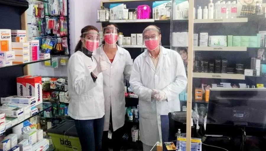 ‘Resistencia Salamanca’ sigue su labor altruista y supera las 3.600 pantallas protectoras...