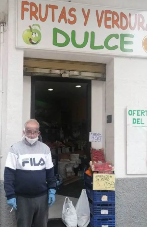 Foto 7 - &lsquo;Resistencia Salamanca&rsquo; sigue su labor altruista y supera las 3.600 pantallas protectoras...