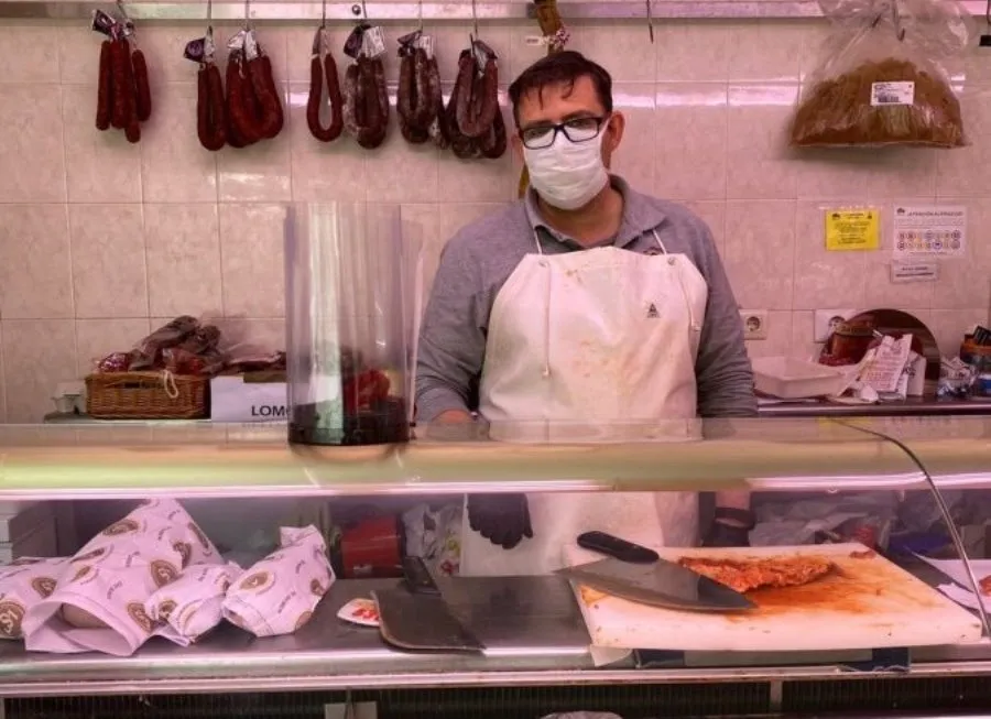 Foto 4 - &lsquo;Resistencia Salamanca&rsquo; sigue su labor altruista y supera las 3.600 pantallas protectoras...
