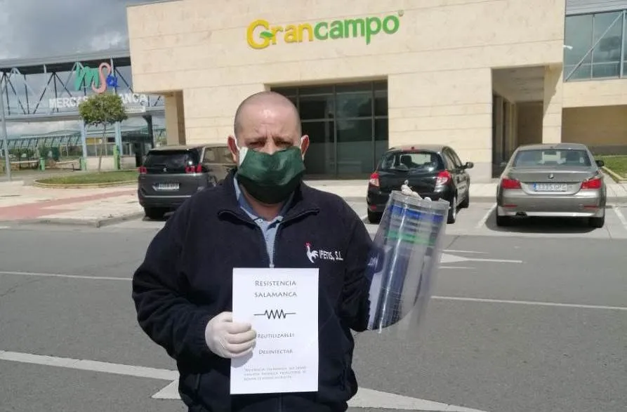 Foto 6 - Resistencia Salamanca agradece la donaci&oacute;n de materiales para fabricar las pantallas de protecci&oacute;n