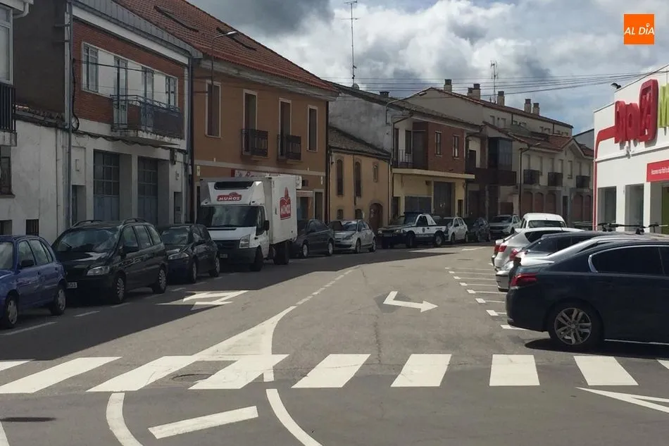 Foto 4 - Indignaci&oacute;n entre los residentes habituales por el escaso control para impedir la llegada de...