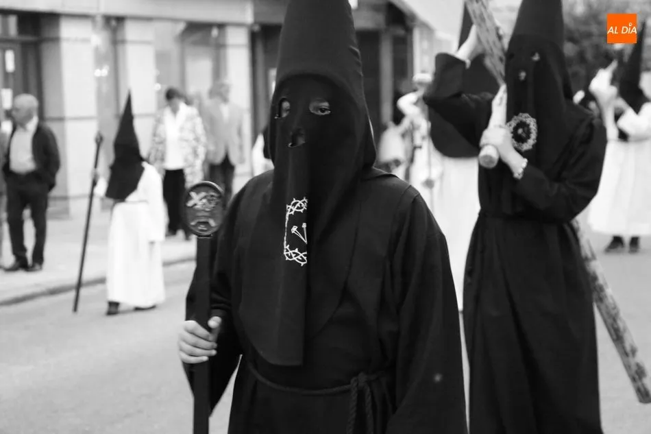 Foto 7 - Procesi&oacute;n de la Pasi&oacute;n en Vitigudino, emoci&oacute;n a flor de piel  