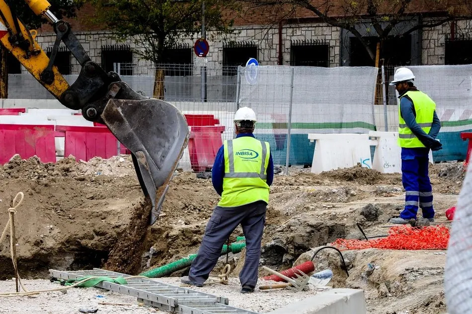 Hoy finaliza el permiso retribuido recuperable para los trabajadores de actividades no esenciales