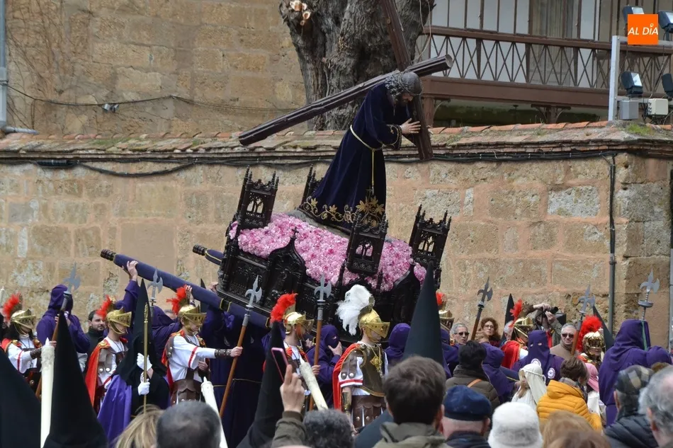 Foto 6 - El Santo Encuentro entre Jes&uacute;s Nazareno y La Dolorosa, uno de los momentos m&aacute;s hist&oacute;ricos de...