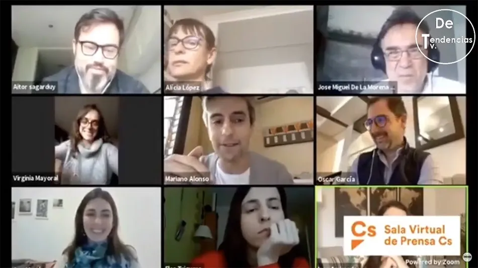 Imagen de la rueda de prensa con Inés Arrimadas