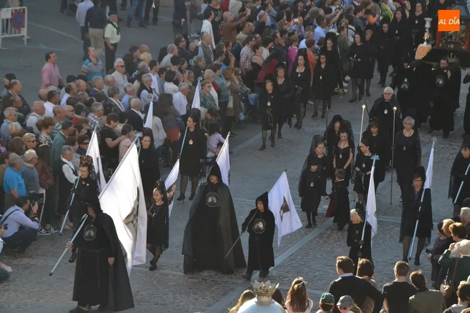 Foto 11 - La Semana Santa Mirobrigense llega a su culmen con La Carrera  