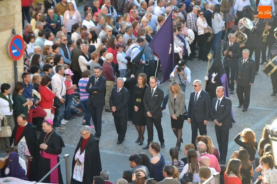 Foto 3 - La Semana Santa Mirobrigense llega a su culmen con La Carrera  