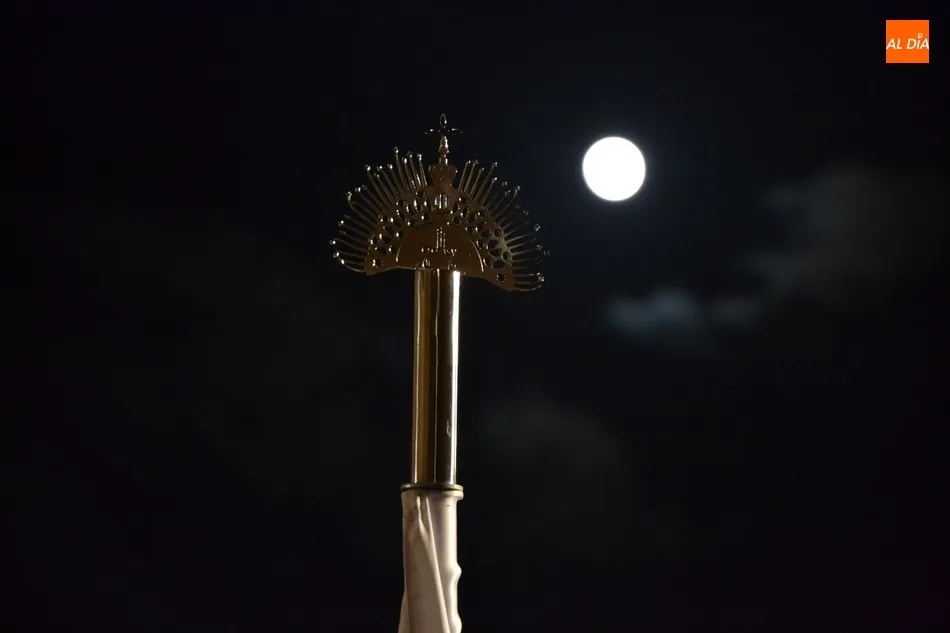 Foto 8 - La solemnidad del luto de la Alcaldesa de Ciudad Rodrigo  
