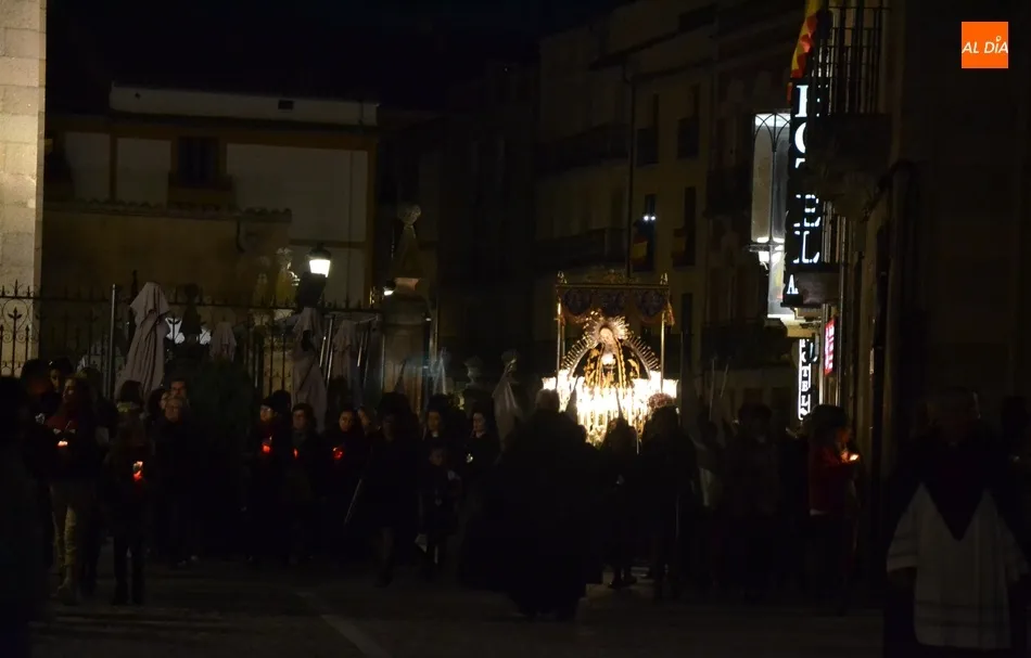 Foto 9 - La solemnidad del luto de la Alcaldesa de Ciudad Rodrigo  