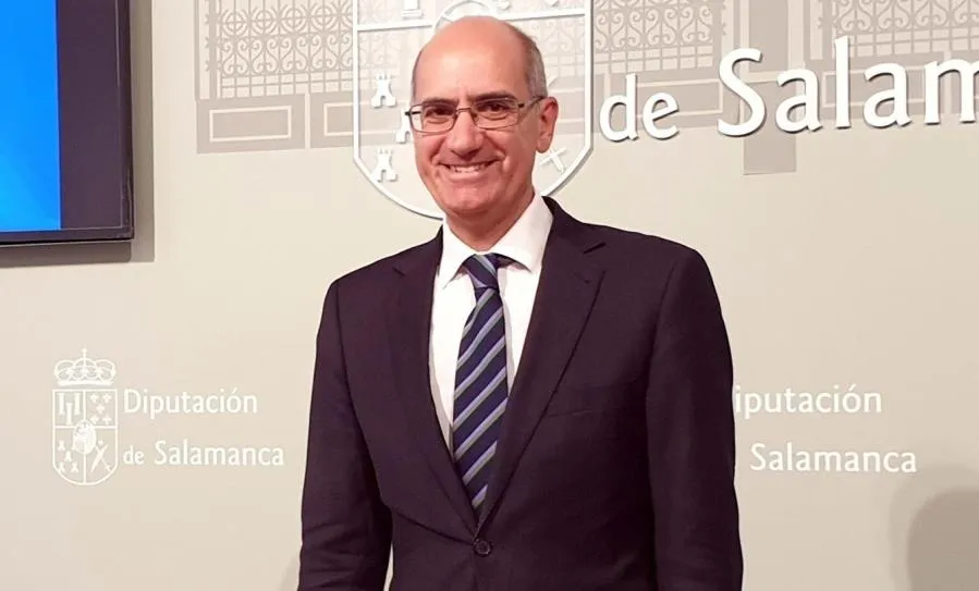 Javier Iglesias, presidente de la Diputación de Salamanca. Foto EP