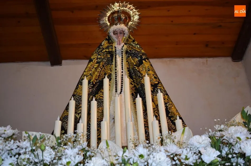 Foto 2 - Navales y su Viernes Santo