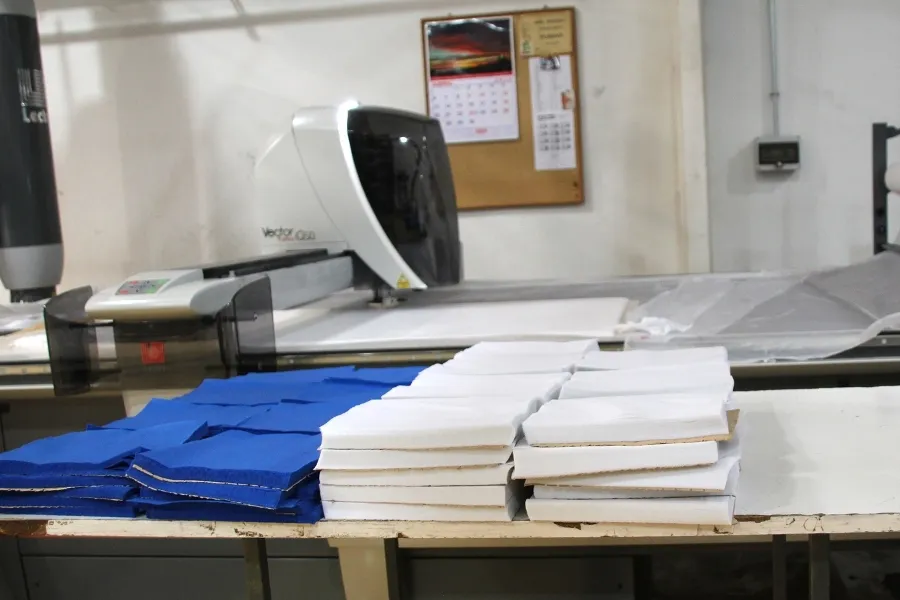 Foto 4 - Una empresa salmantina impulsa una red solidaria que facilita la fabricaci&oacute;n de 70.000 mascarillas ...
