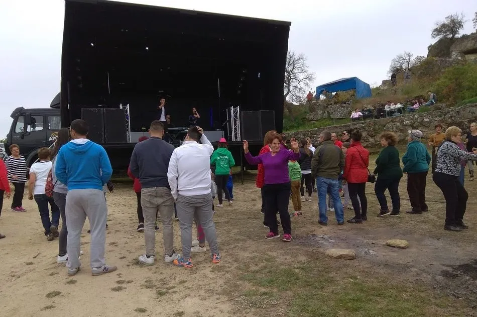 Foto 6 - Fiesta del Teso en Villarino, la tradici&oacute;n se mantiene en el recuerdo  