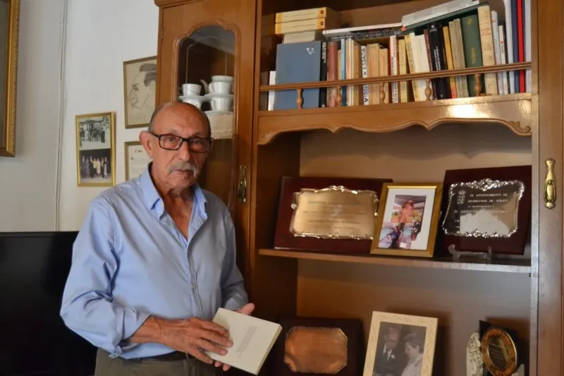 Foto 3 - Adi&oacute;s a un valiente &ldquo;notario de la realidad&rdquo;  