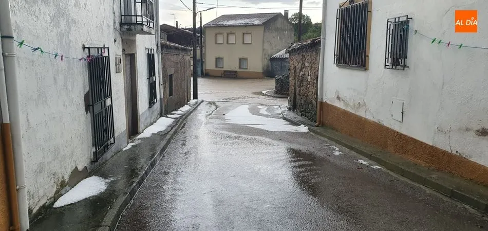 Foto 11 - Una fuerte tormenta de granizo provoca problemas en varios municipios de la zona de Vitigudino  