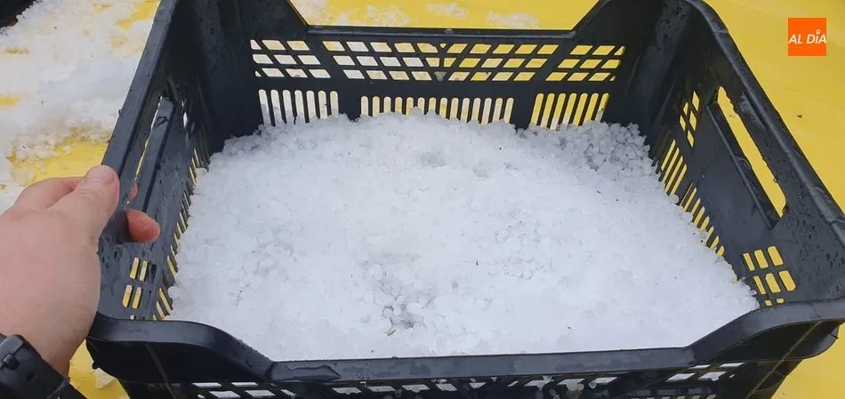 Foto 7 - Una fuerte tormenta de granizo provoca problemas en varios municipios de la zona de Vitigudino  