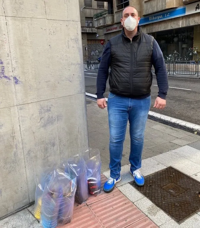 Foto 8 - Resistencia Salamanca supera las 5.000 pantallas protectoras donadas en la capital y la provincia