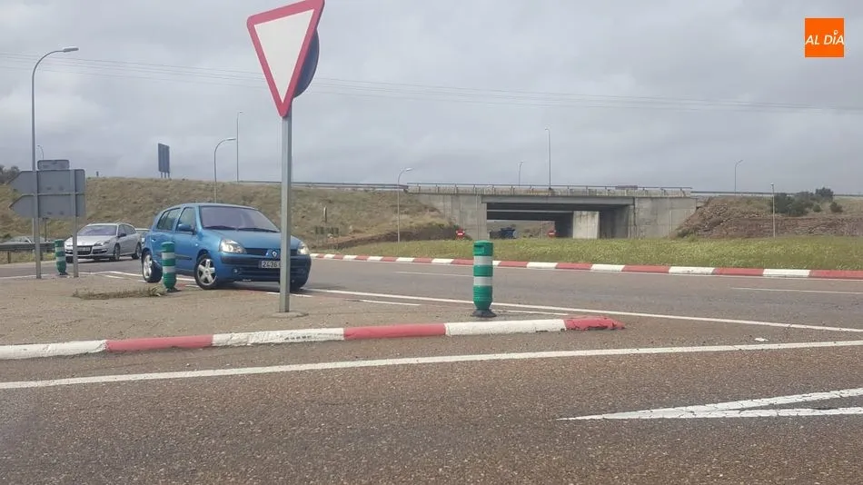 Rotonda del barrio de Buenos Aires. Foto de archivo