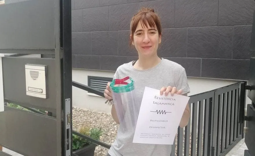 Foto 4 - Resistencia Salamanca sigue con sus donaciones de pantallas protectoras para sanitarios y...