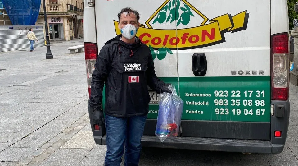 Foto 8 - Resistencia Salamanca sigue con sus donaciones de pantallas protectoras para sanitarios y...