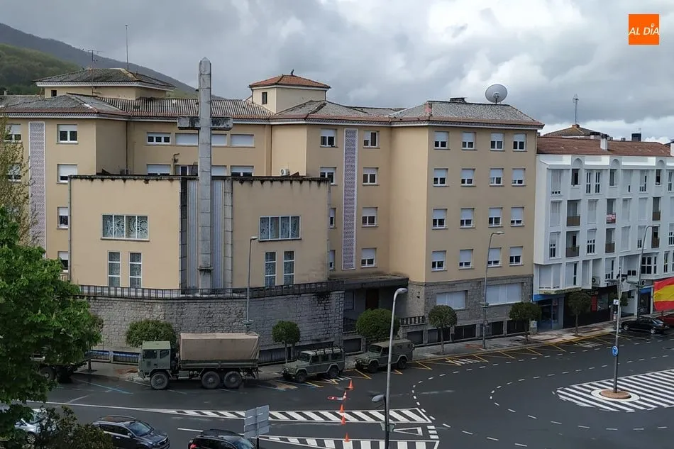 Foto 2 - Amplio despliegue en B&eacute;jar del REI-11 del Ej&eacute;rcito para realizar labores de desinfecci&oacute;n