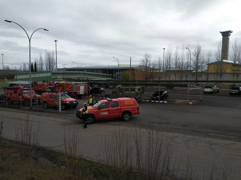 La UME en una intervención en el Centro Penitenciario de Topas - Subdelegación de Gobierno