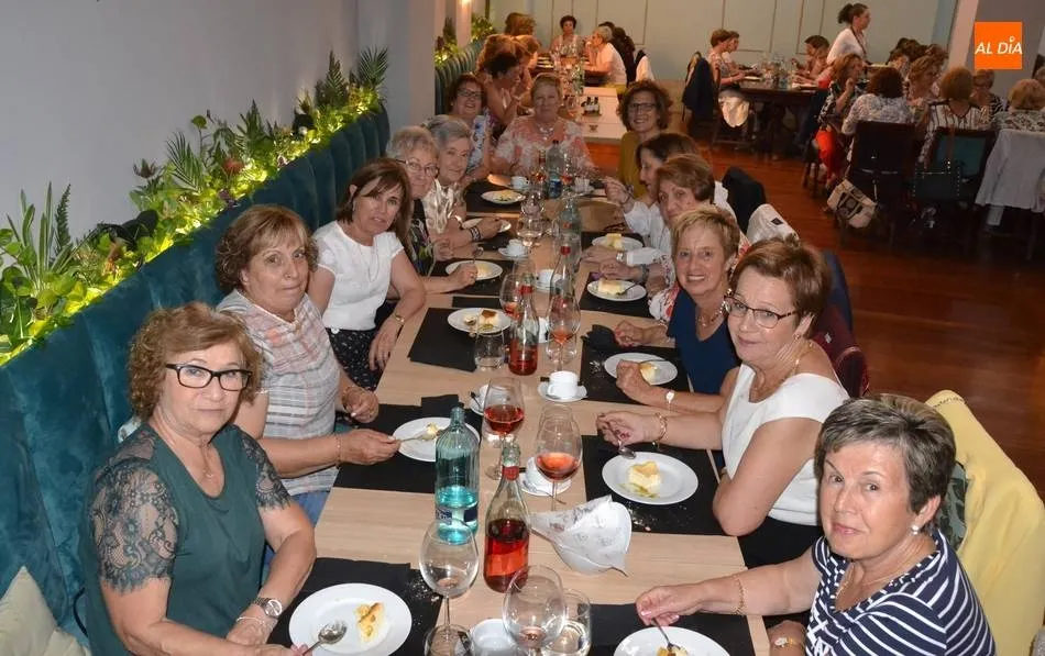 Imagen de la cena de fin de curso de Amanecer del curso pasado