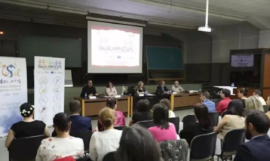 Graduación del pasado curso del programa UniDiversidad en la USAL | FUNDACIÓN ONCE