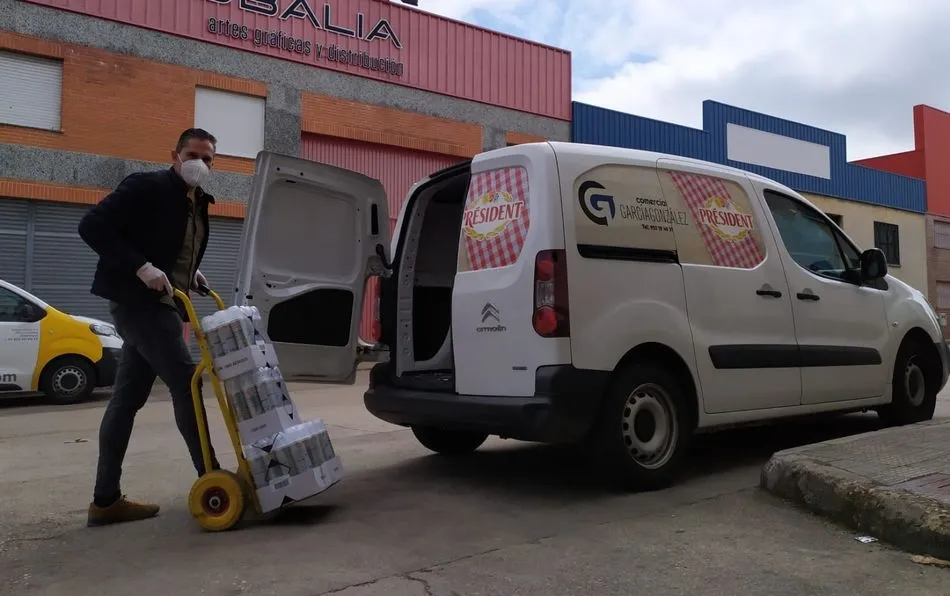 Comercial García González se sitúa en el Polígono Industrial Villares de la Reina
