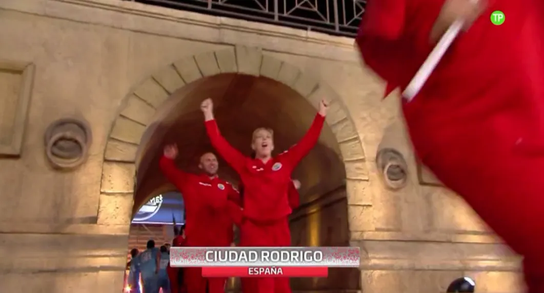 Telecinco promociona por fin el programa de ‘Juegos sin Fronteras’ en el que sale Ciudad...