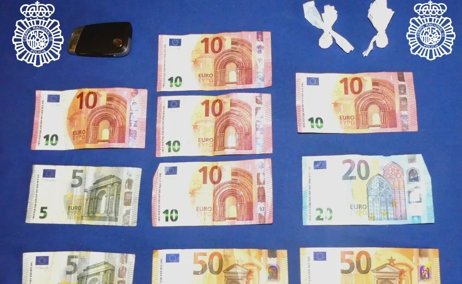 Dinero y droga intervenidos en esta detención