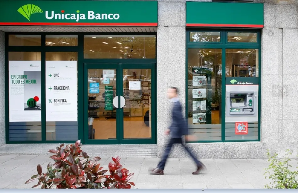 Unicaja Banco apoya a los comercios afectados por el covid-19 con la exención de la comisión de...