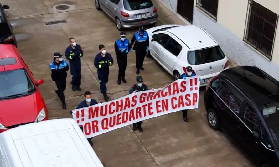 Foto 3 - La calle Miguel Hern&aacute;ndez, otra de las m&aacute;s activas durante el per&iacute;odo de cuarentena  