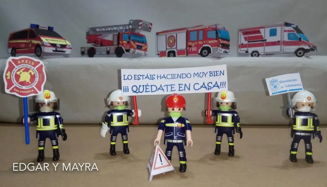 Foto 2 - Los Bomberos decoran su Parque con los dibujos recibidos  