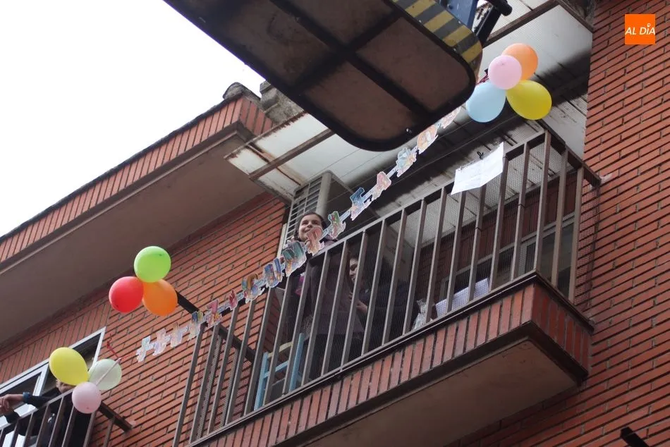 Foto 6 - Celia Mart&iacute;n Vaquero celebra su octavo cumplea&ntilde;os en Vitigudino con la felicitaci&oacute;n de los...