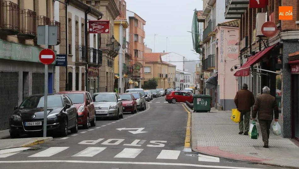 Las empresas esperan medidas que les ayuden a salir de la grave situación económica que atraviesan por la inactividad  / CORRAL