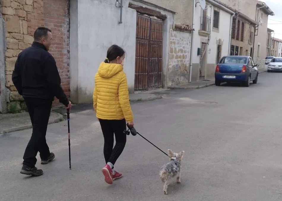 Inicio de los paseos infantiles en Aldearrubia. / Marisa Rodero