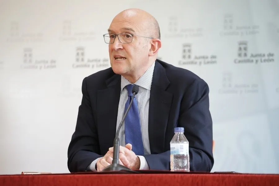 Jesús Julio Carnero, consejero de Agricultura, Ganadería y Desarrollo Rural