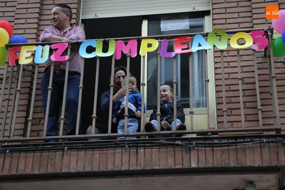 Foto 10 - Pablo S&aacute;nchez Barrientos celebra su sexto cumplea&ntilde;os en Vitigudino con la felicitaci&oacute;n de los...