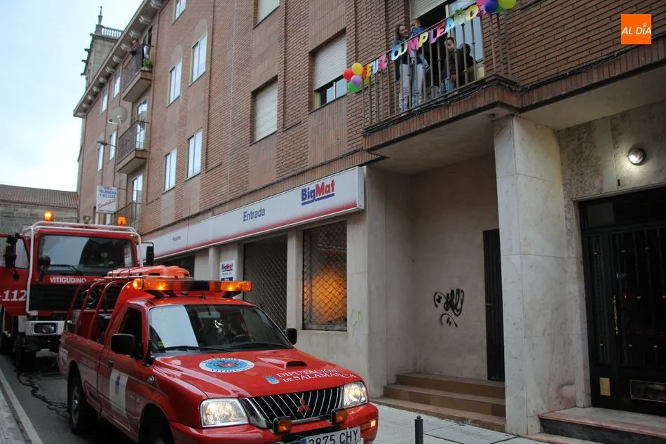 Pablo Sánchez Barrientos celebra su sexto cumpleaños en Vitigudino con la felicitación de los...