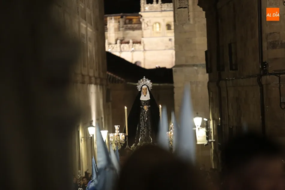 Foto 11 - Austeridad y recogimiento para acompa&ntilde;ar al Cristo de los Doctrinos