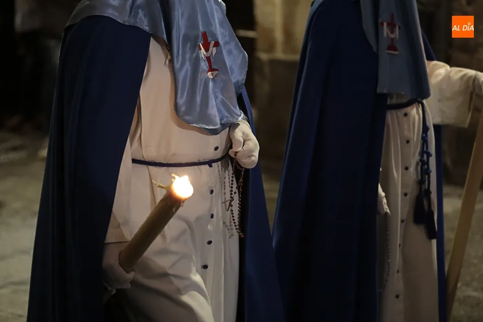 Foto 10 - Austeridad y recogimiento para acompa&ntilde;ar al Cristo de los Doctrinos