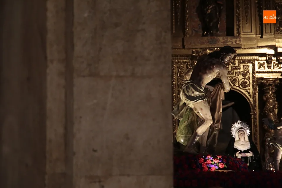 Foto 5 - La lluvia suspend&iacute;a la procesi&oacute;n de Jes&uacute;s Flagelado por primera vez
