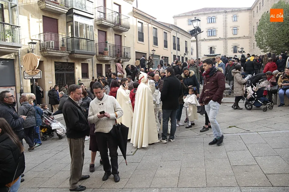 Foto 2 - La procesi&oacute;n del V&iacute;a Crucis, suspendida por la amenaza de lluvia